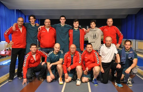 A Köfém SC bajnok tekézőit köszöntötték - jövőre a Szuperligában indulhat a csapat